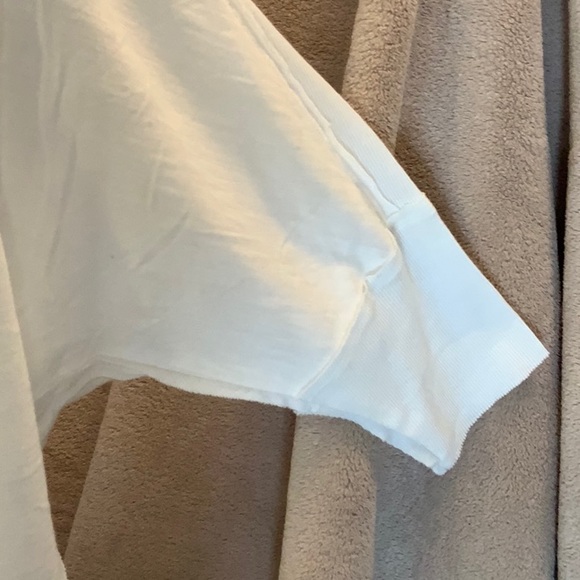 BNWT We the Free // Short Sleeve Tee - Picture 5 of 9